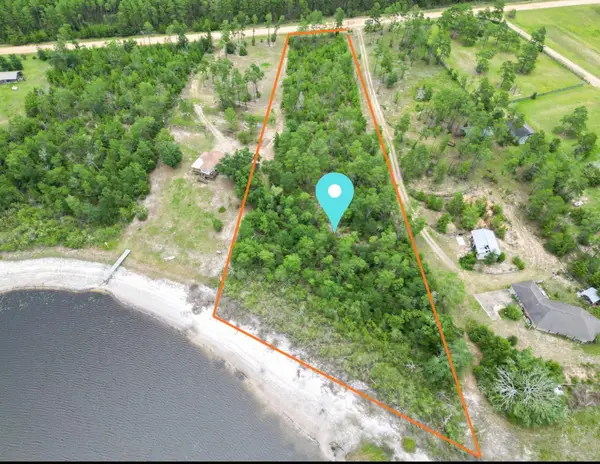 4876 Long Lake Ridge Drive, Chipley, FL 32428