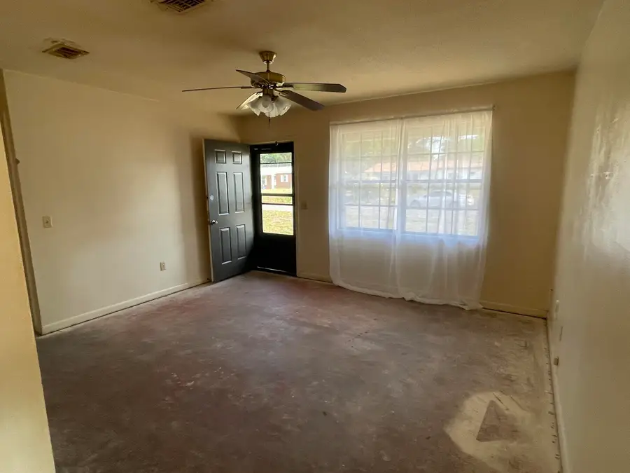 378 NW Oakland Circle, Fort Walton Beach, FL 32548 - #2