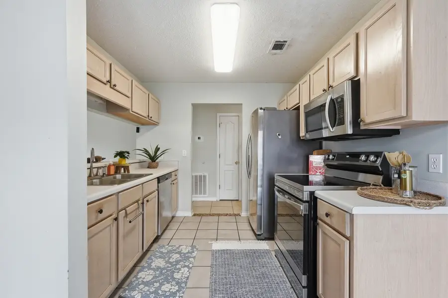 657 Jerrells Avenue, Fort Walton Beach, FL 32547 - #3
