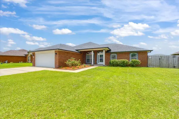 6072 Winchester Circle, Milton, FL 32570