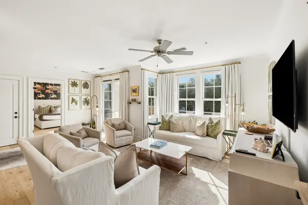 104 N Barrett Square #2B, Rosemary Beach, FL 32461
