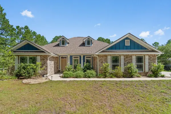 2454 Cove Road, Navarre, FL 32566