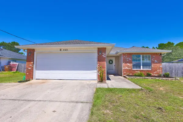 8140 Menorca Street, Navarre, FL 32566