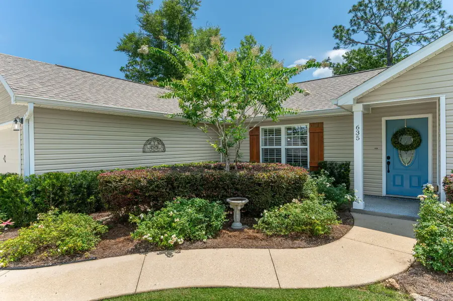 635 Magnolia Lake Drive, Defuniak Springs, FL 32433 - #2