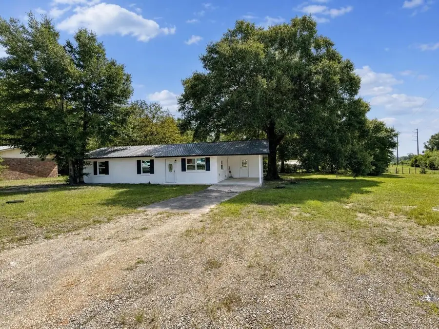 49 Fredrick Drive, Defuniak Springs, FL 32433 - #2