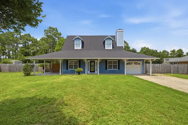 2216 Calle De Pizzaro, Navarre, FL 32566