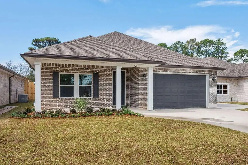 69 Owen Street, Niceville, FL 32578 - #1