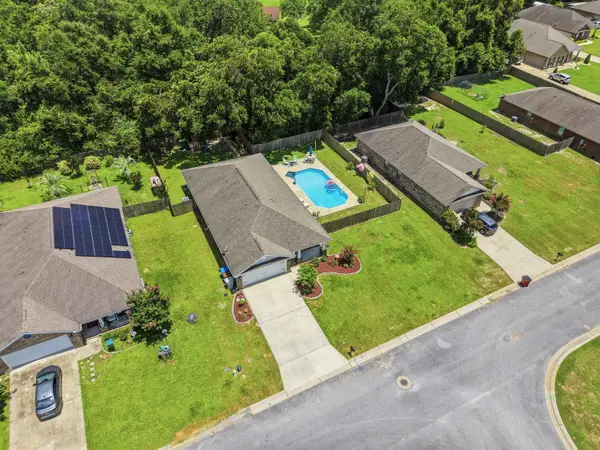 5976 Milan Drive, Pace, FL 32571