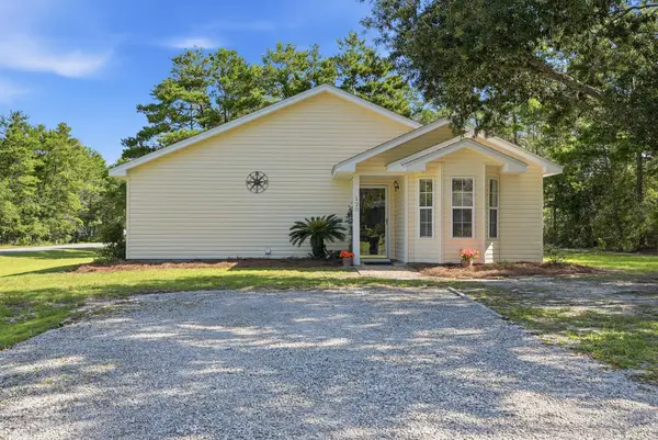 120 Magnolia Landing Drive, Freeport, FL 32439