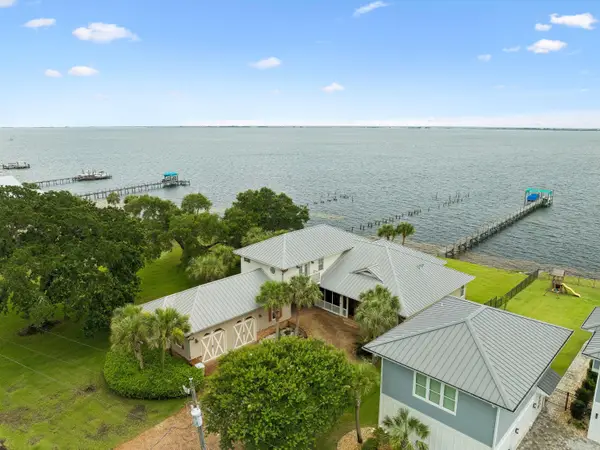 3361 Edgewater Drive, Gulf Breeze, FL 32563