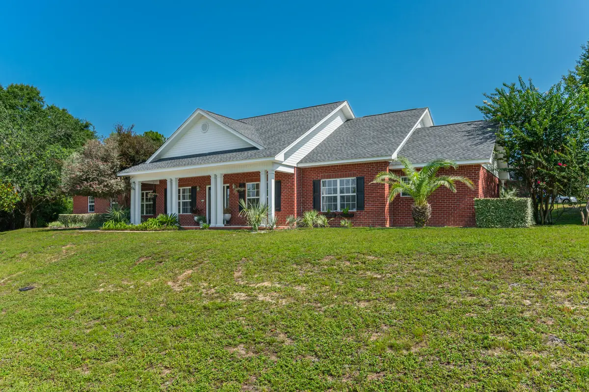 201 Seneca Trail, Crestview, FL 32536 - #1