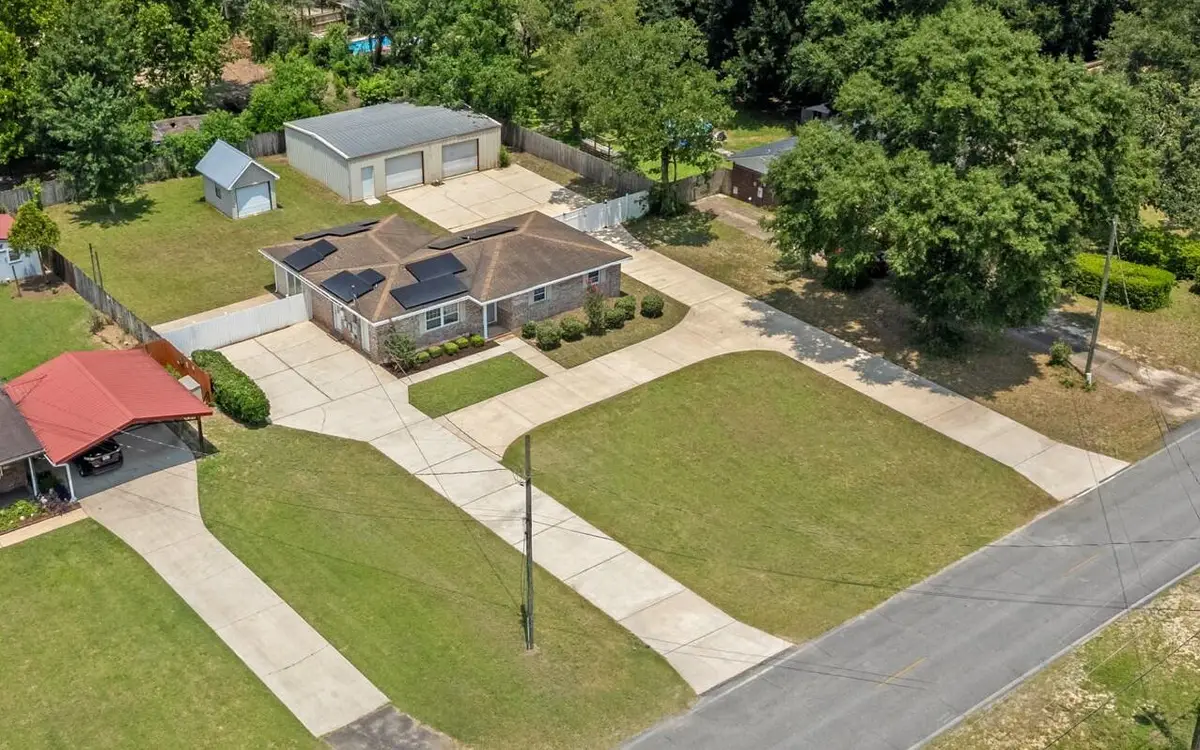 1309 Valley Road, Crestview, FL 32539 - #1