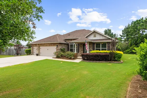 300 Brighton Cove, Freeport, FL 32439