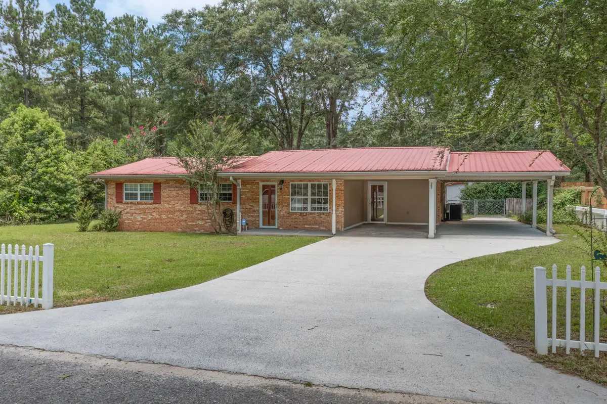 116 Lisenby Drive, Bonifay, FL 32425 - #1