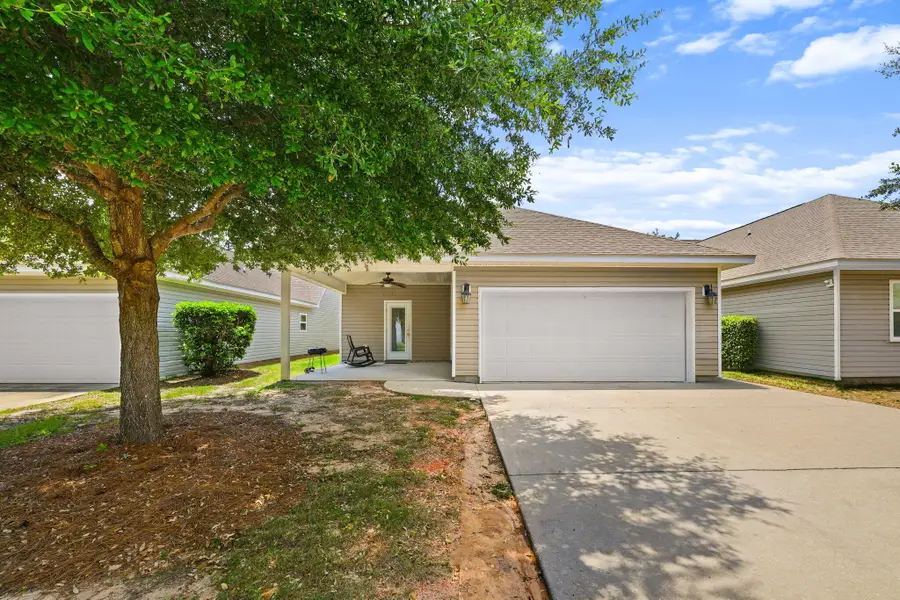 253 Nelly Street, Freeport, FL 32439 - #2