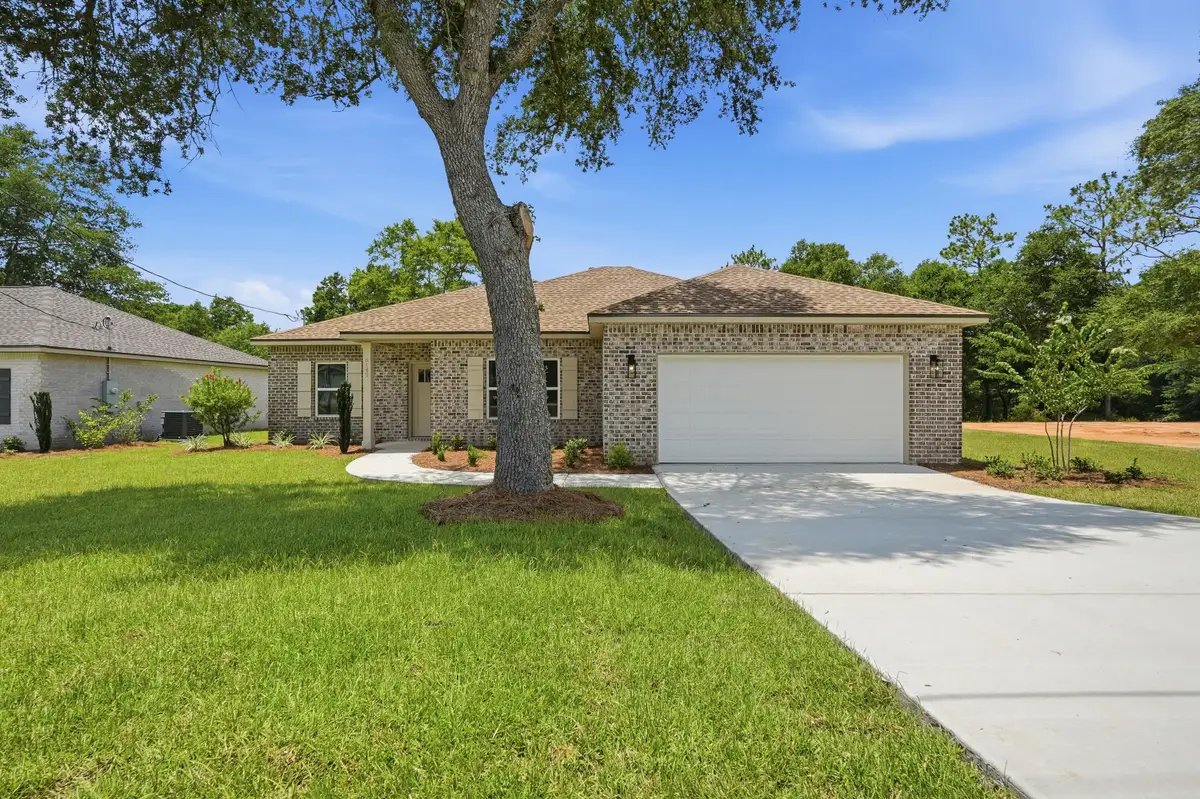 6142 Clover Street, Crestview, FL 32539 - #1