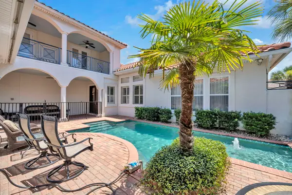 77 Siesta Bluff, Destin, FL 32541