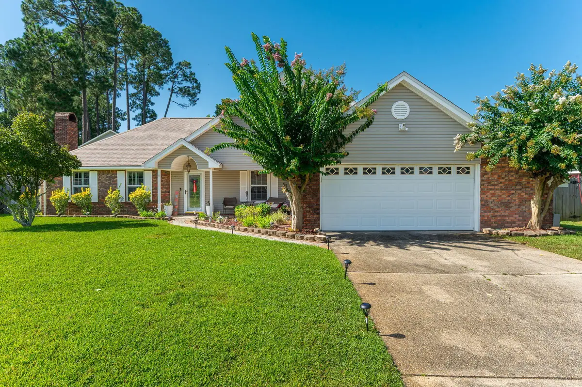 422 Northampton Circle, Fort Walton Beach, FL 32547 - #1