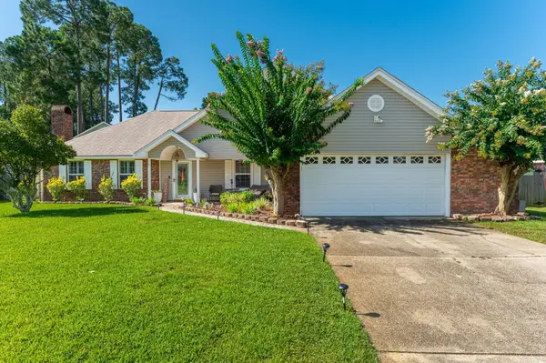 422 Northampton Circle, Fort Walton Beach, FL 32547