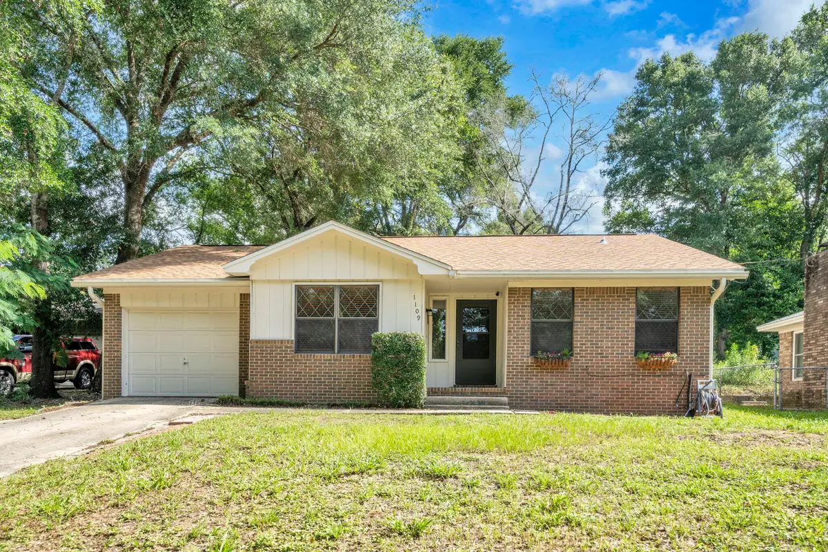 1109 45th Street, Niceville, FL 32578 - #1