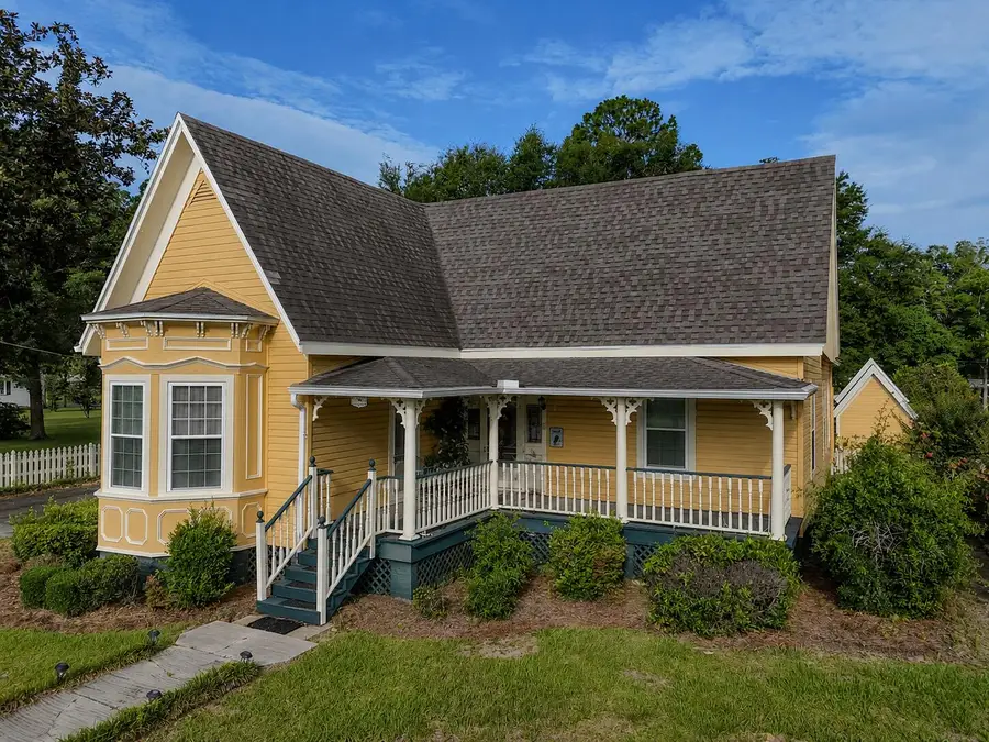 768 3rd Street, Chipley, FL 32428 - #3