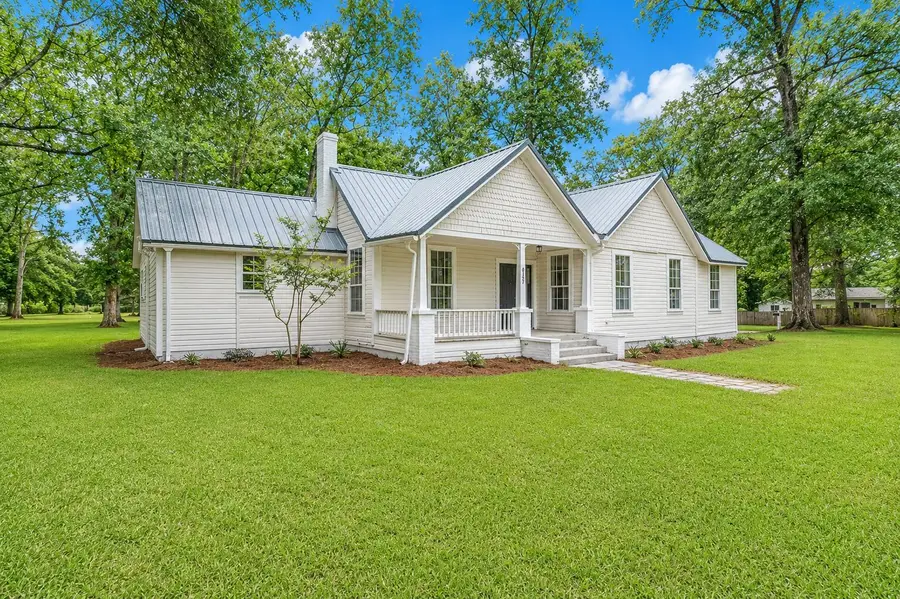 8127 5th Street, Laurel Hill, FL 32567 - #2