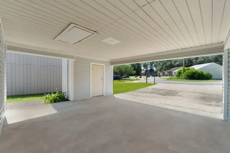 208 Cottonwood Court, Niceville, FL 32578 - #3