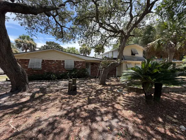 300 Sibert Avenue, Destin, FL 32541