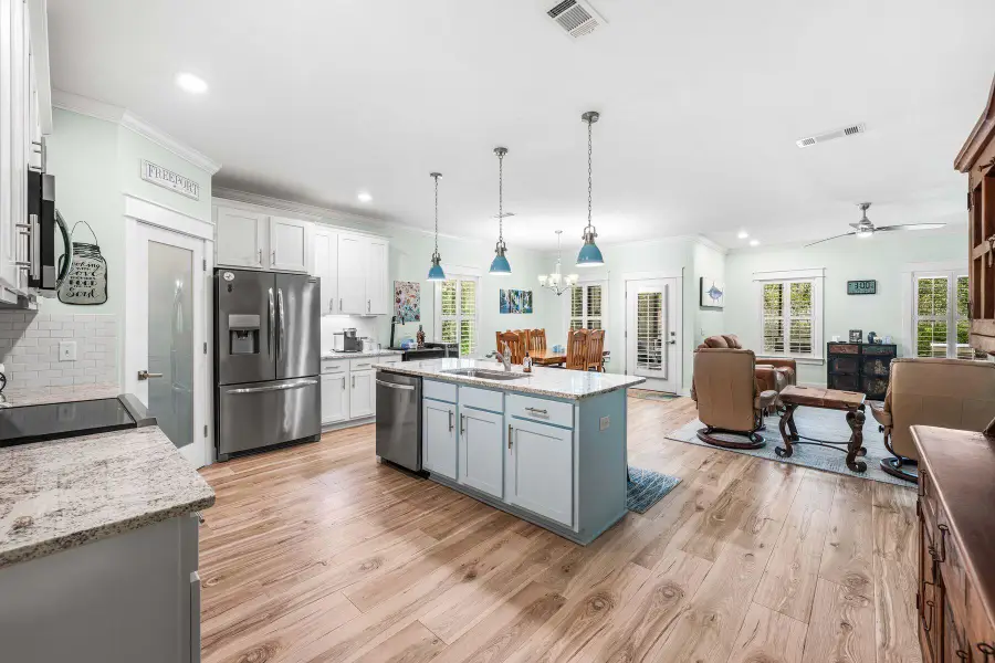 393 Bayside Drive, Freeport, FL 32439 - #2