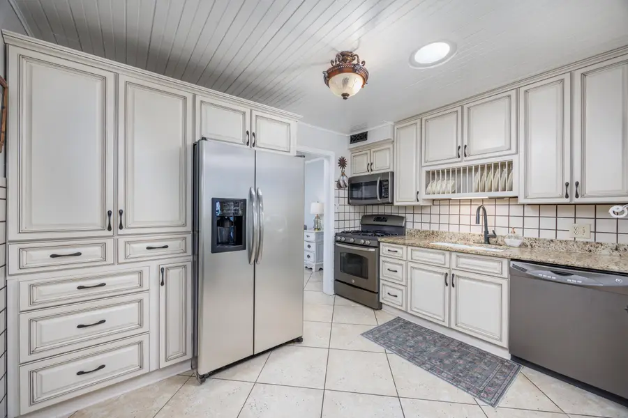 2 NE Bay Drive, Fort Walton Beach, FL 32548 - #2