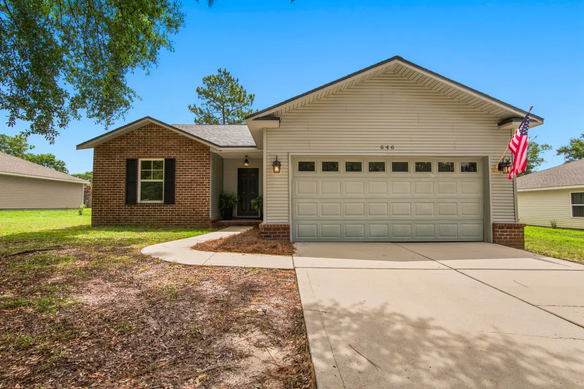 646 Hunters Ridge Road, Defuniak Springs, FL 32433 - #1