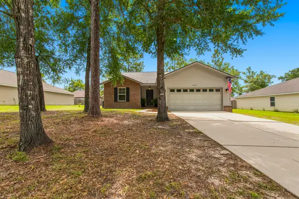 646 Hunters Ridge Road, DeFuniak Springs, FL 32433