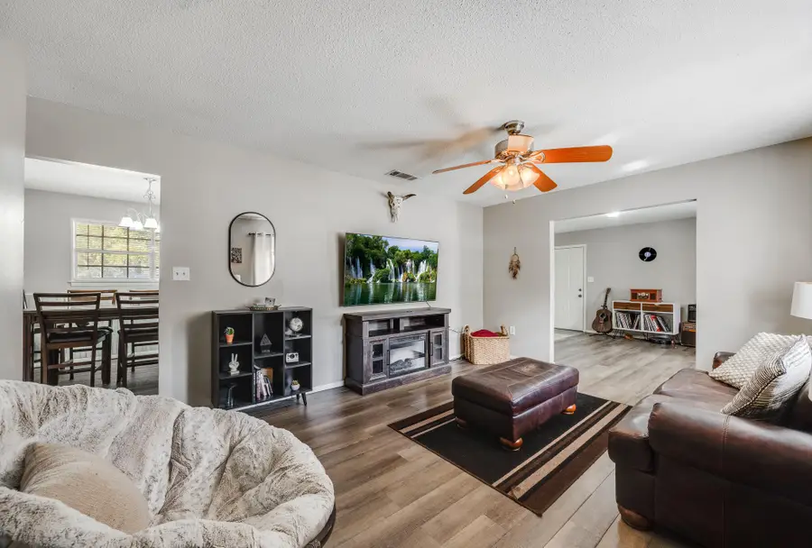 469 Stillwell Boulevard, Crestview, FL 32539 - #3