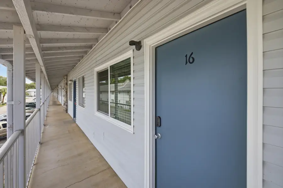 201 E College Boulevard #16, Niceville, FL 32578 - #3