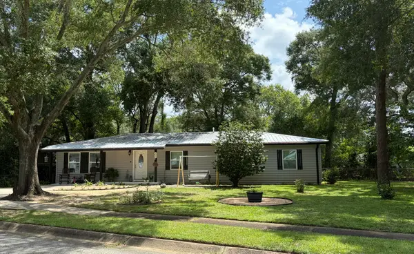 500 Dona Avenue, Fort Walton Beach, FL 32547