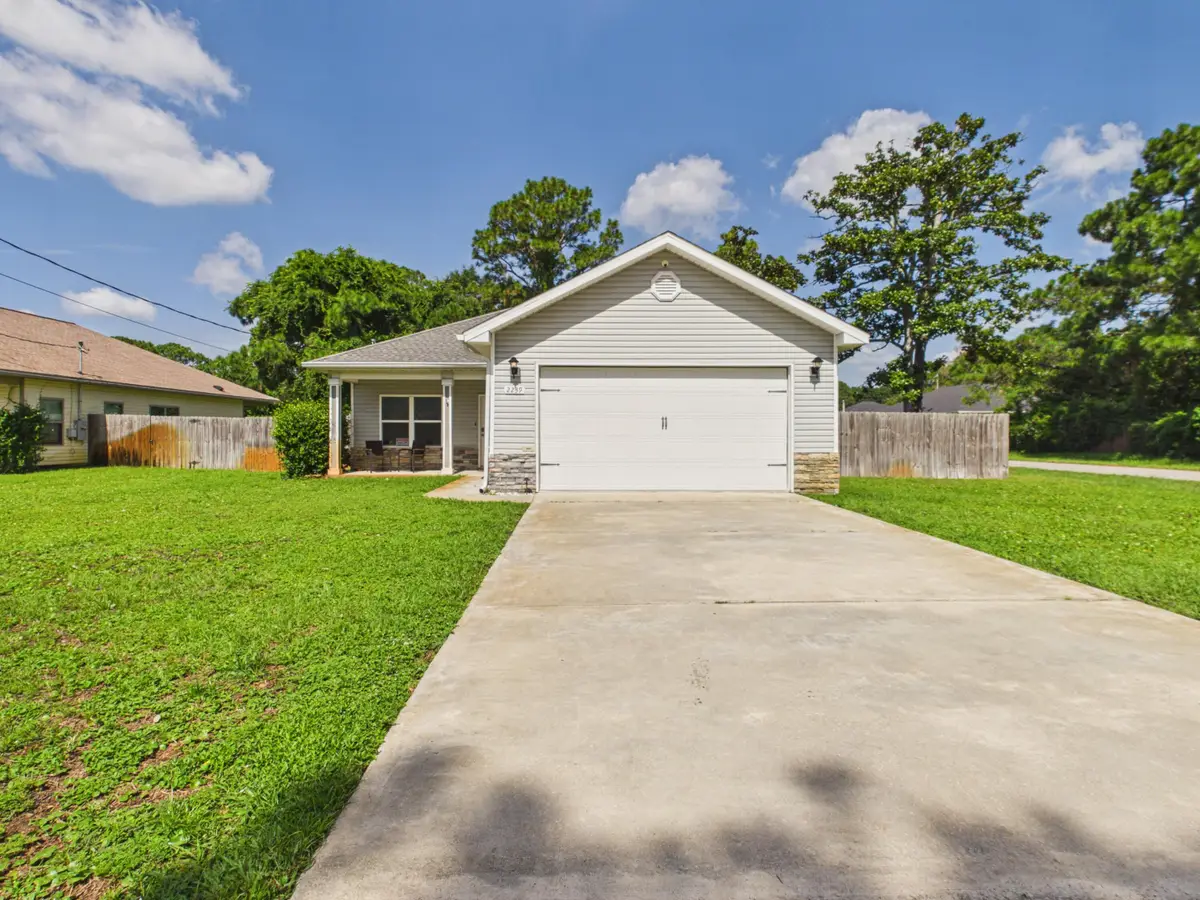 2239 Palo Alto Street, Navarre, FL 32566 - #1