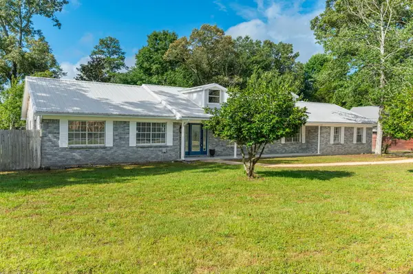 140 Gillis Drive, Crestview, FL 32536