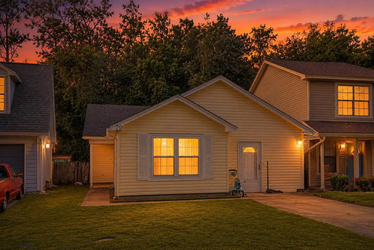 79 Kelly Way, Valparaiso, FL 32580 - #1