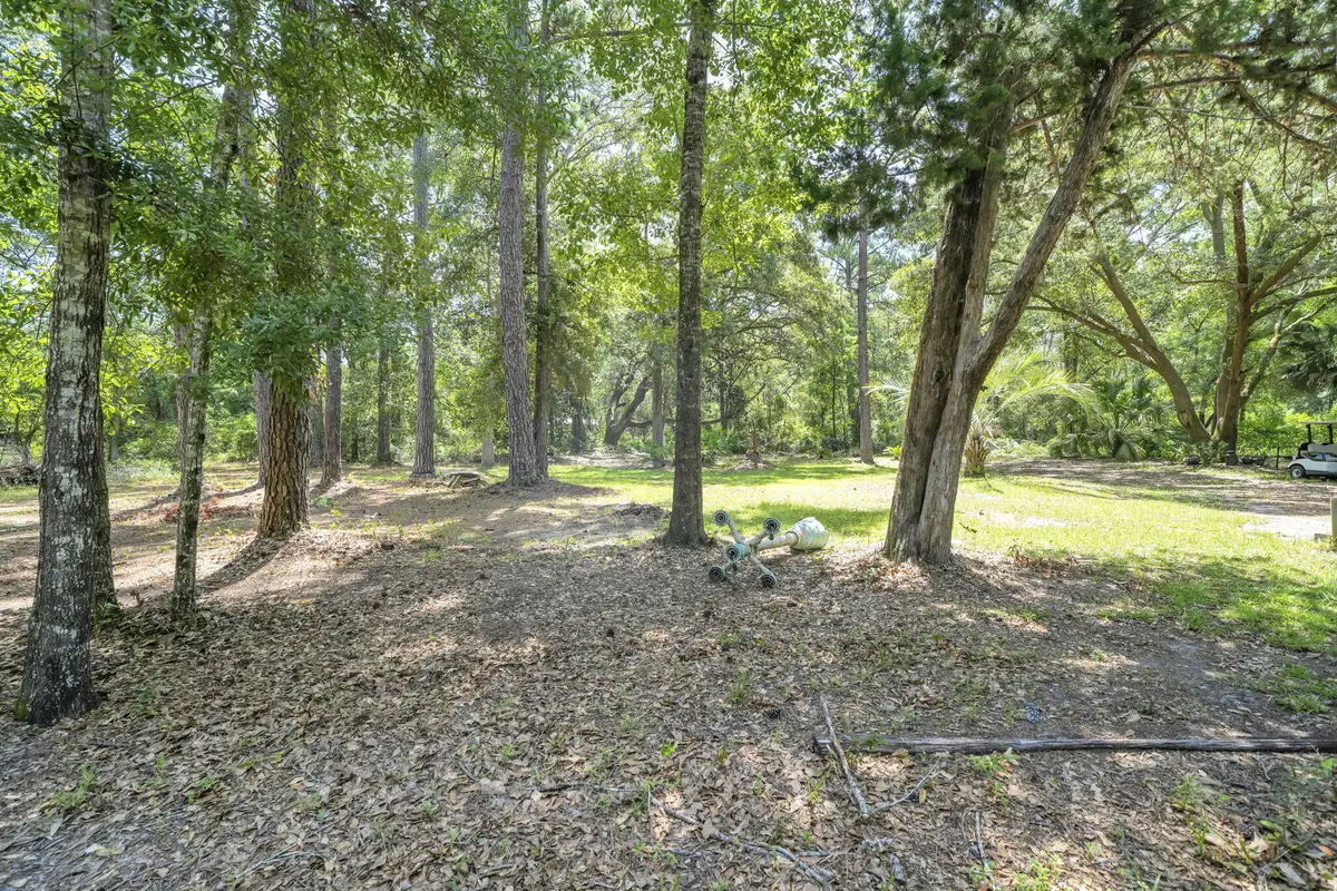 41 Frog Hill Road, Freeport, FL 32439 - #1