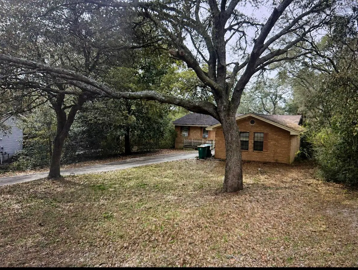 209 Ashley Drive, Crestview, FL 32536 - #1