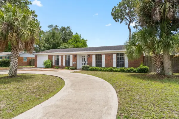 702 Mayflower Avenue, Fort Walton Beach, FL 32547
