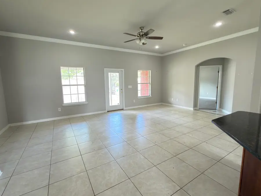 314 Friar Tuck Road, Mary Esther, FL 32569 - #2