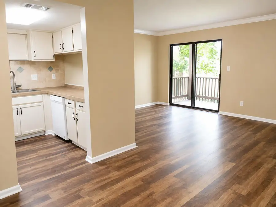 308 SW Miracle Strip Parkway #18C, Fort Walton Beach, FL 32548 - #3