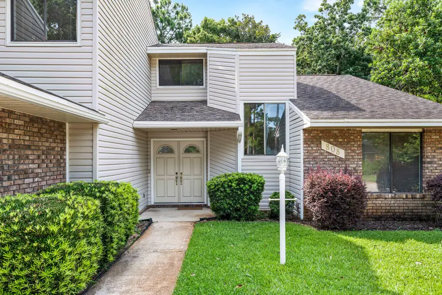 808 S Turnberry Cove, Niceville, FL 32578 - #2