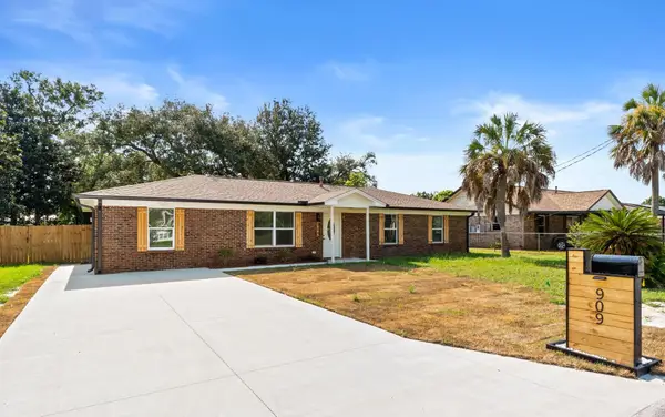 909 Louisiana Avenue, Lynn Haven, FL 32444