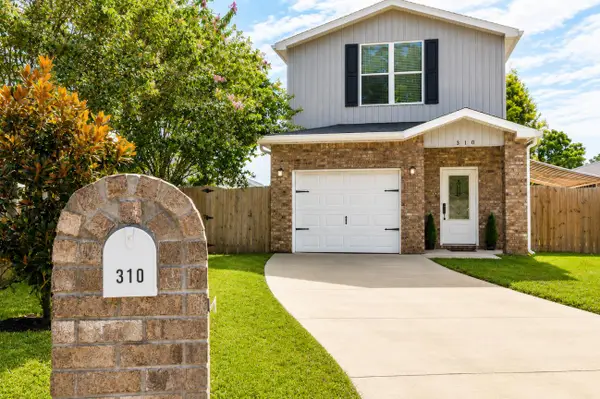 310 Hilburn Place, Pensacola, FL 32504