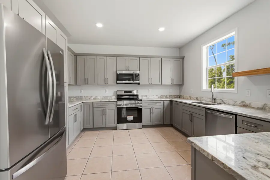 112 Cottonwood Circle, Lynn Haven, FL 32444 - #3
