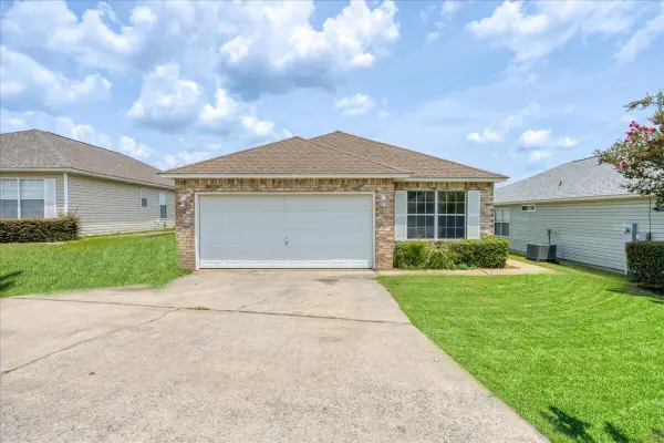 107 Nivana Drive, Crestview, FL 32536