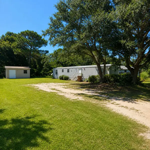 5612 United Court, Gulf Breeze, FL 32563