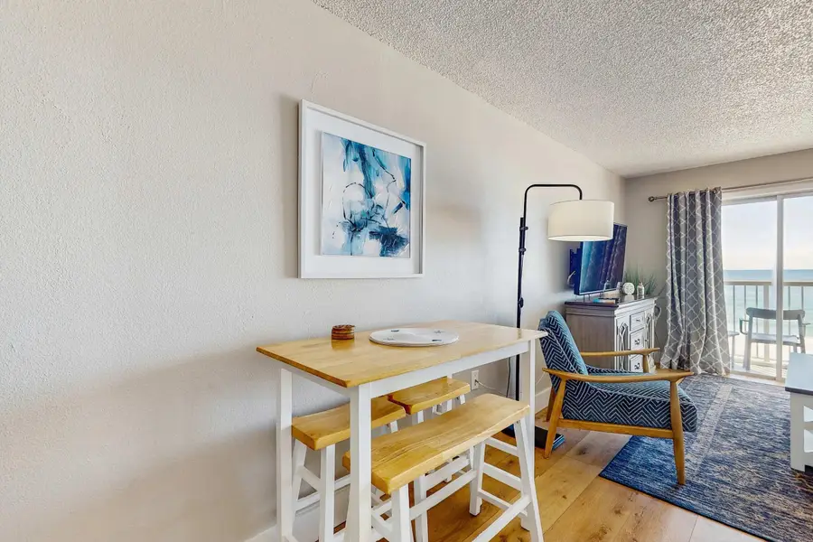 790 Santa Rosa Boulevard #402, Fort Walton Beach, FL 32548 - #3